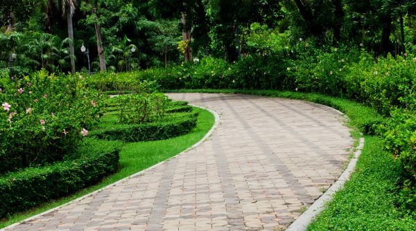 Paver Walkway Repair in Huntersville